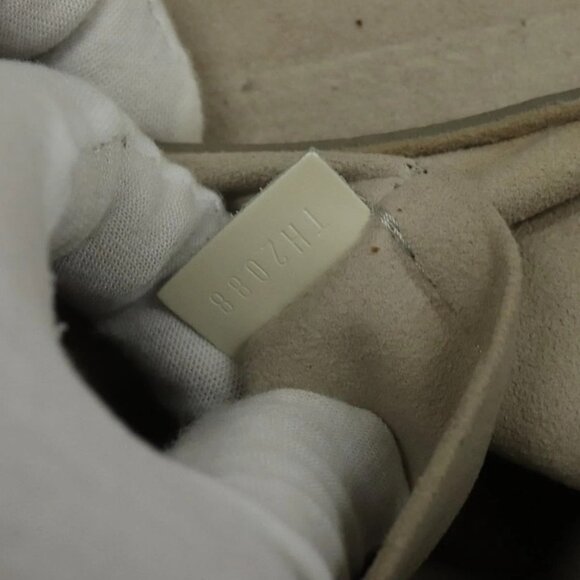 LOUIS VUITTON Epi Pochette Montaigne Bag White Yvoire - Picture 9 of 15